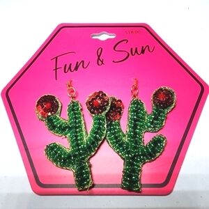 SWEET Beaded Catus Shaped Earrings